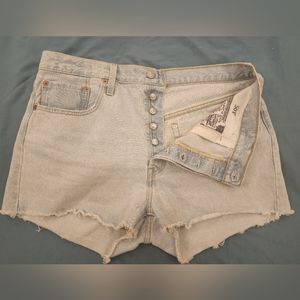 New Levi 501 button-up denim shorts